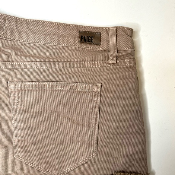 PAIGE Raw Hem Frayed Mid Rise Cutoff Shorts in Armadillo Tan Khaki Size 29 - Picture 8 of 9